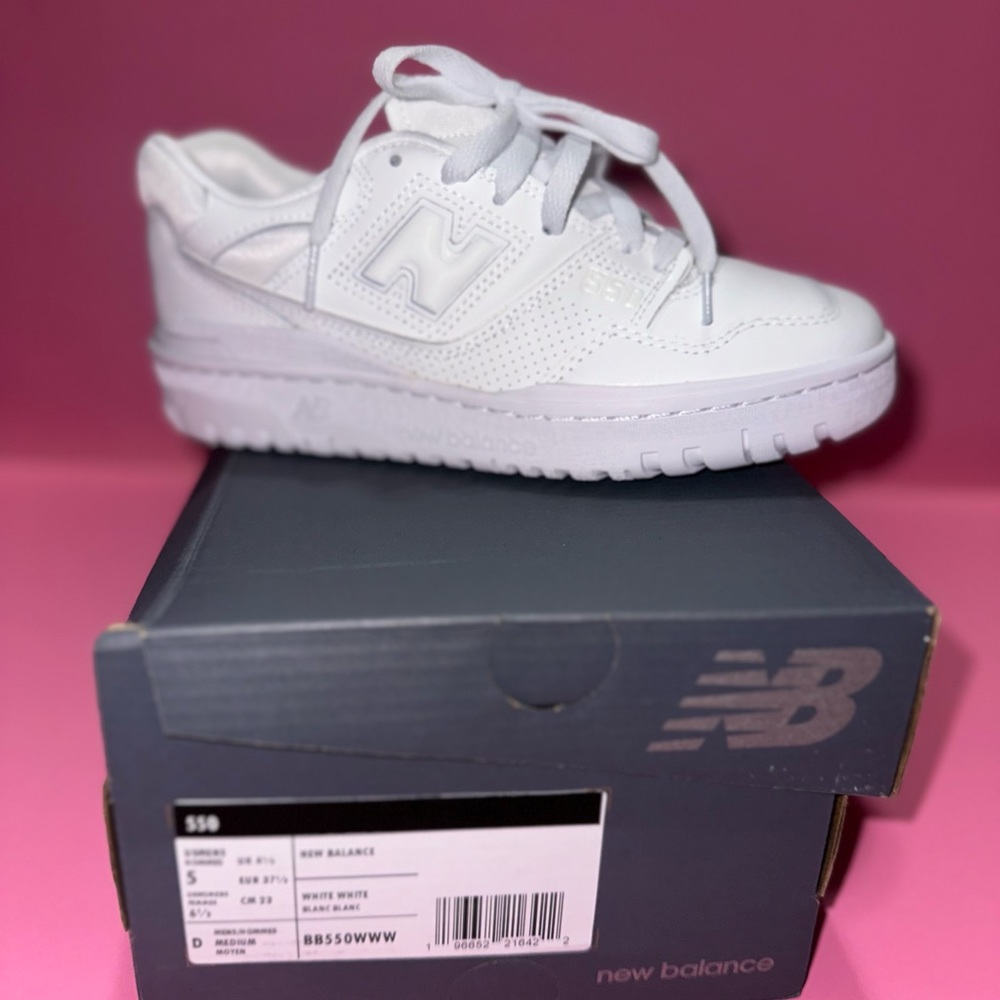New Balance 550
